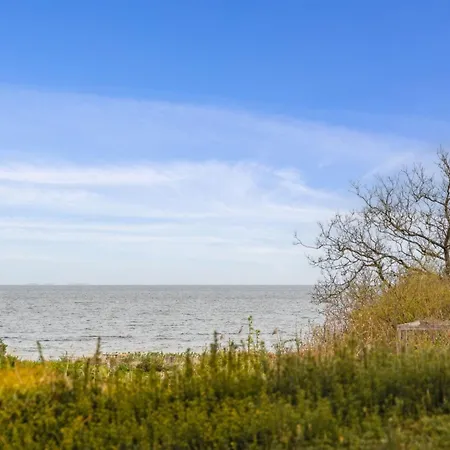 Malena - 175m From The Sea By Interhome *